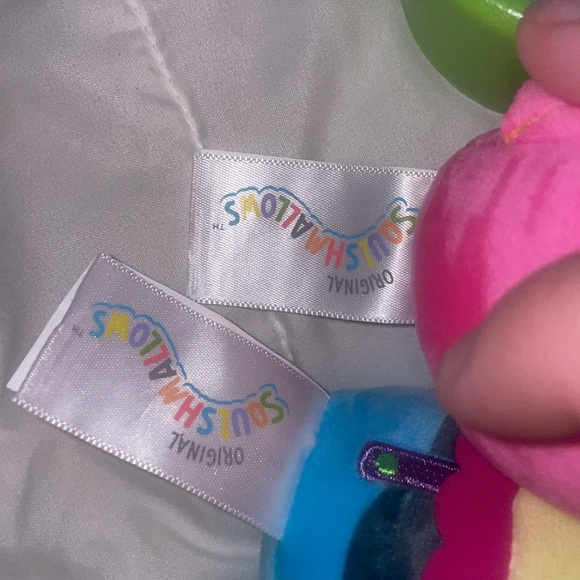 COPY - 2 squishmallowow mini BLACKLIGHT limited edition squishmallow plush clown - Picture 4 of 4